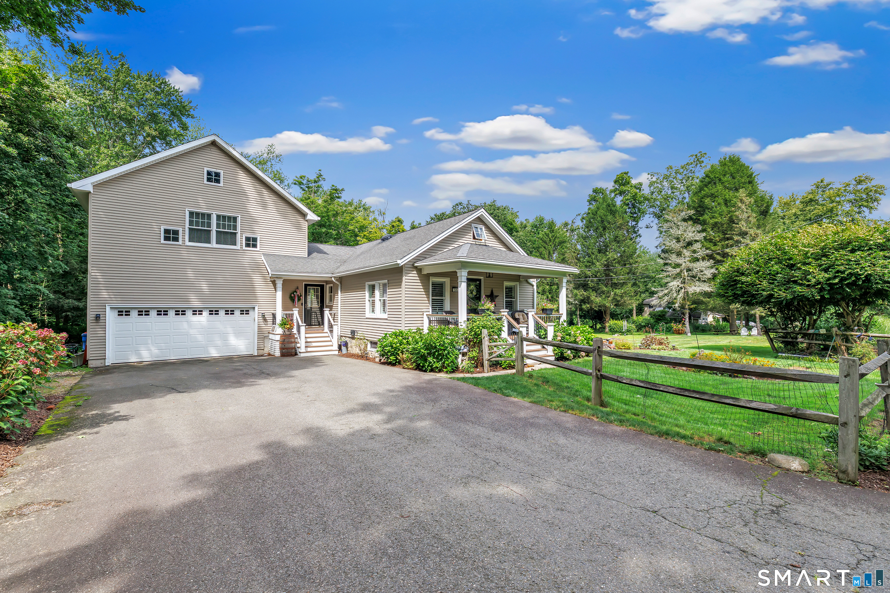 595 Wheeler Road Monroe, CT 06468 - Photo 4 of 40 Gallery Image 4