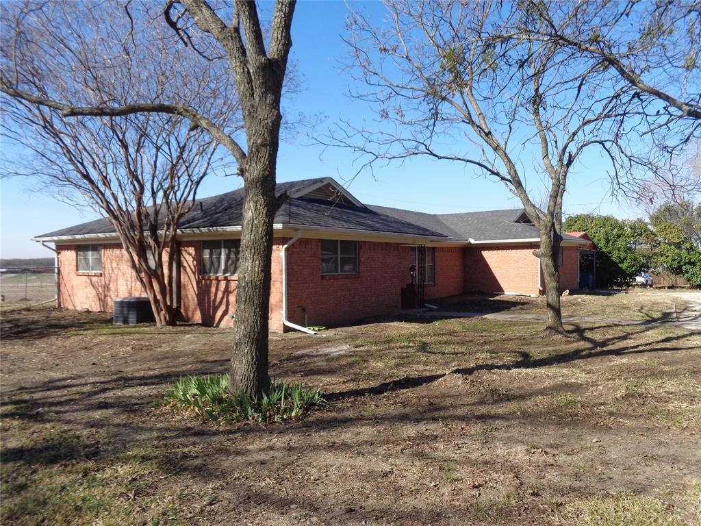 612 South Files Street Itasca, TX 76055 - Photo 4 of 30