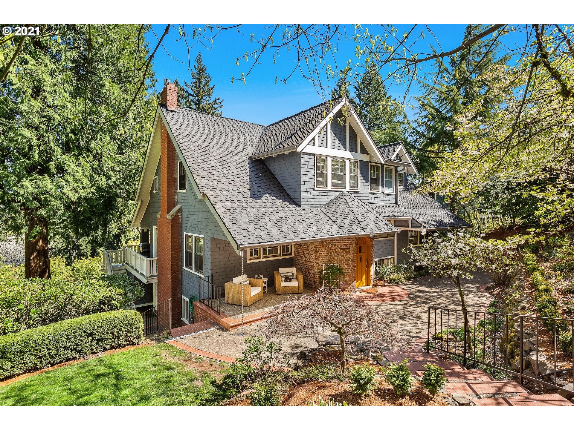 2636 Southwest Talbot Road Portland, OR 97201 - Photo 1 of 29
