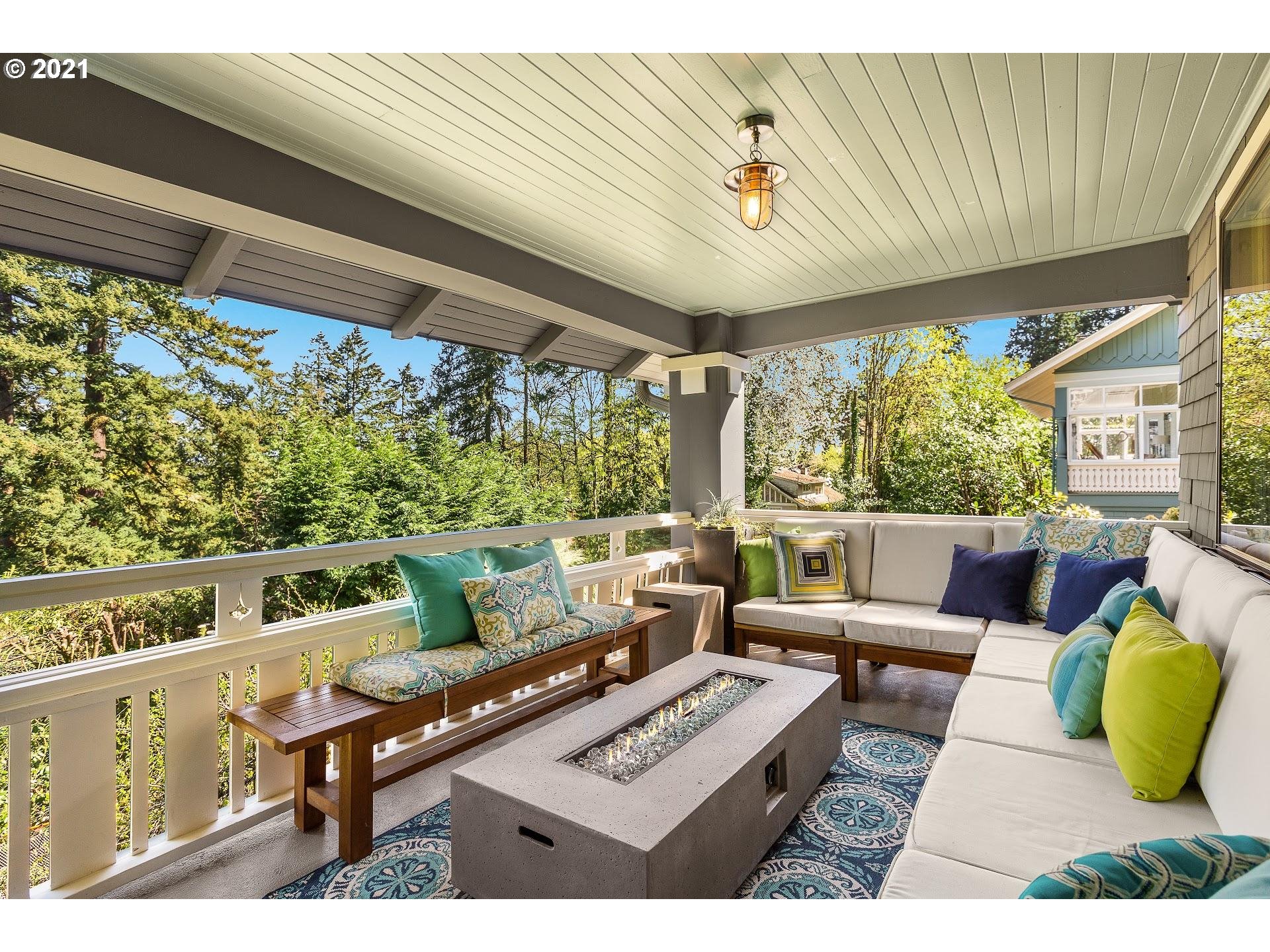 2636 Southwest Talbot Road Portland, OR 97201 - Photo 22 of 29