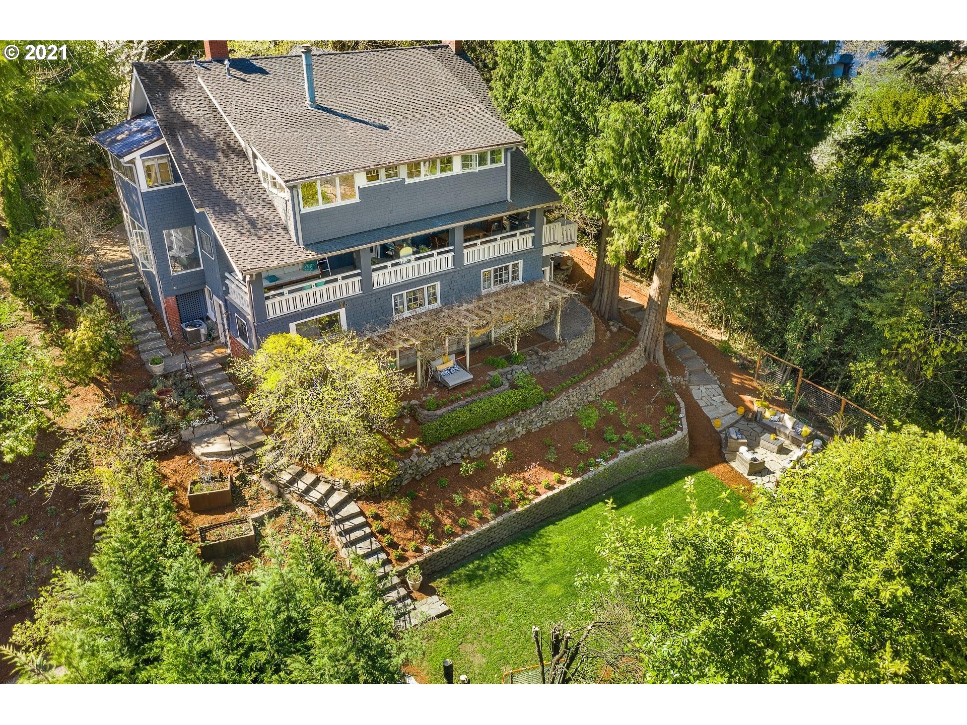 2636 Southwest Talbot Road Portland, OR 97201 - Photo 27 of 29