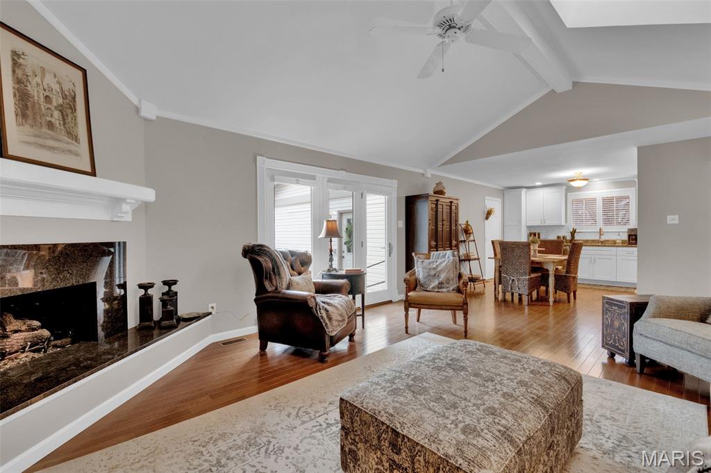 15812 Newton Ridge Drive Chesterfield, MO 63017 - Photo 8 of 31