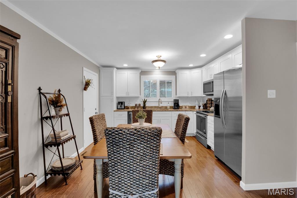 15812 Newton Ridge Drive Chesterfield, MO 63017 - Photo 9 of 31