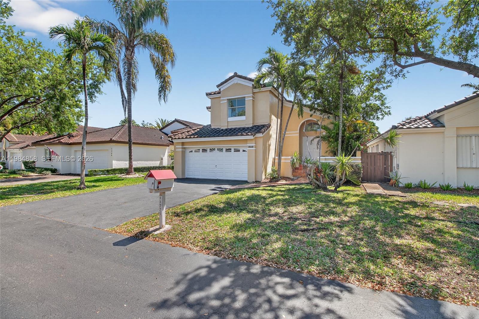 11776 Southwest 90th Terrace Miami, FL 33186 - Photo 5 of 52