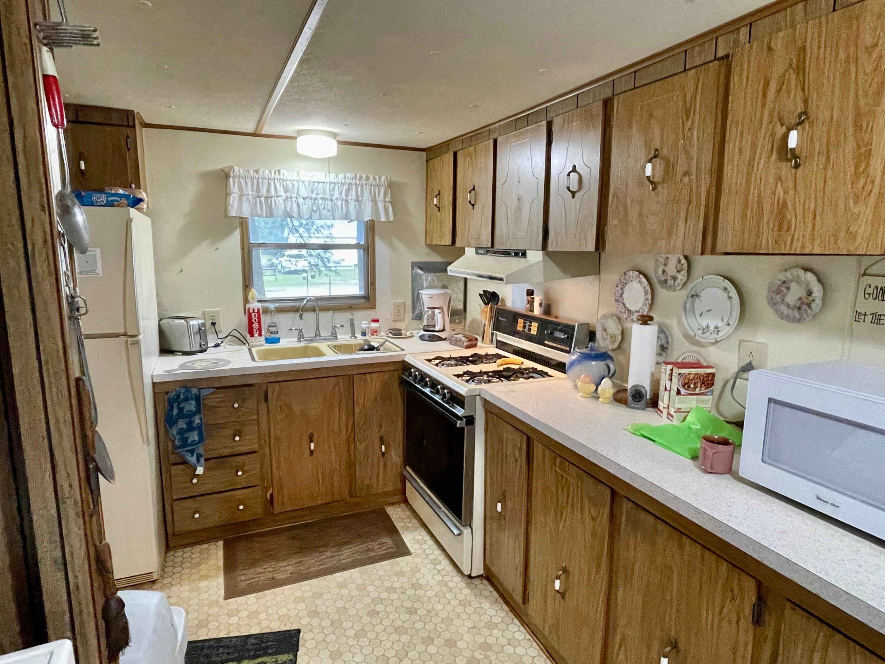 2905 Buttles Road Lewiston, MI 49756 - Photo 15 of 25 Gallery Image 15