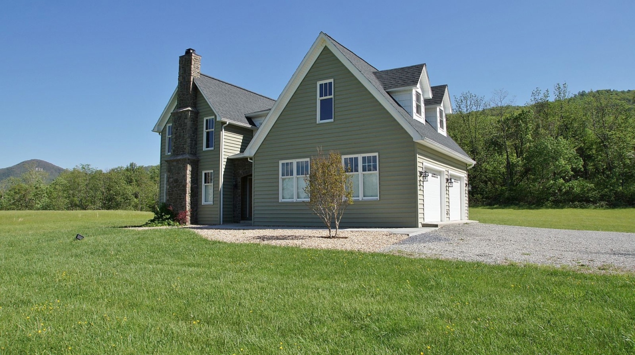 7554 Old Mill Road Roanoke, VA 24018 - Photo 5 of 25 Front