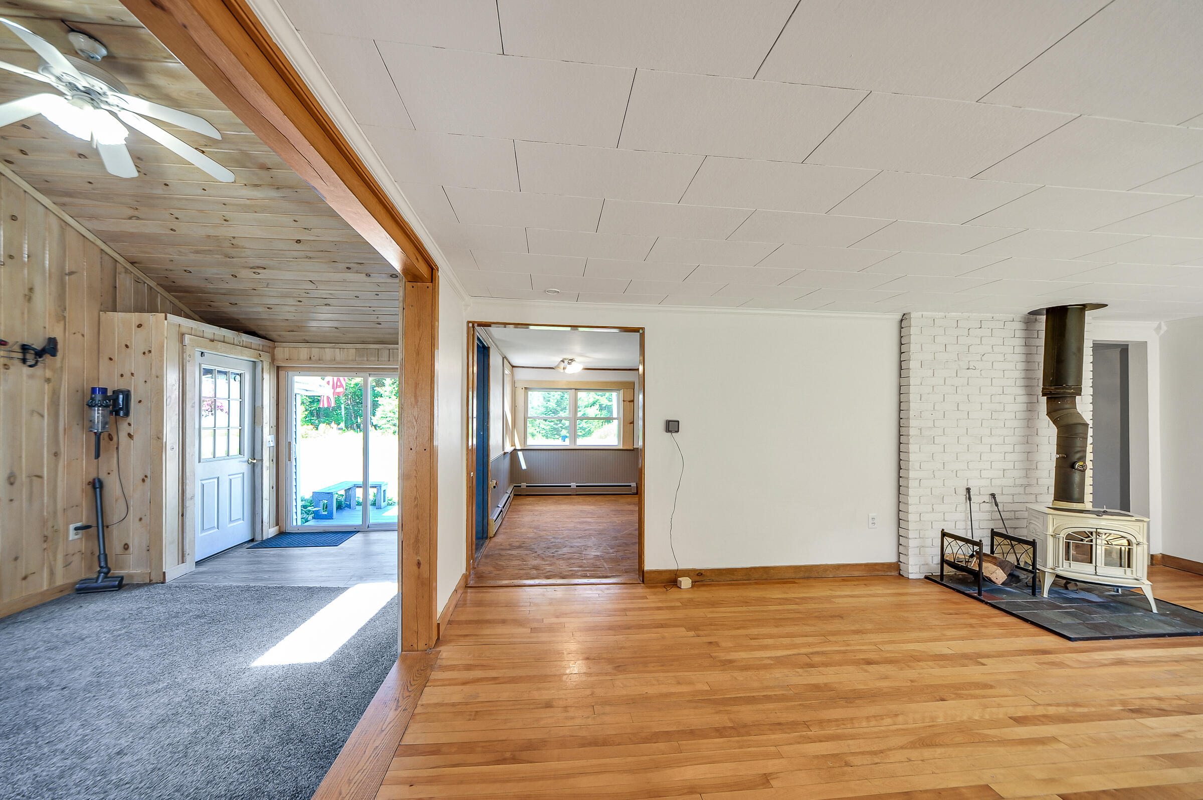 52 Blaine Road Hallowell, ME 04347 - Photo 8 of 45 108864gr-107