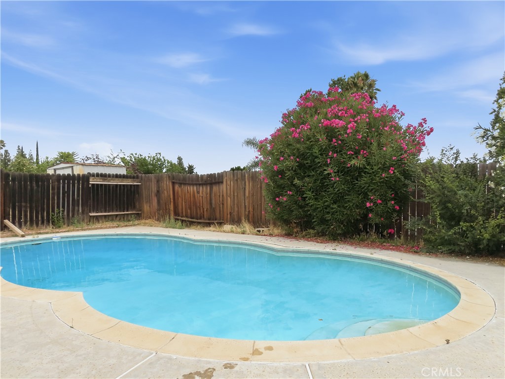 4409 Challen Avenue Riverside, CA 92503 - Photo 25 of 31 a view of a backyard
