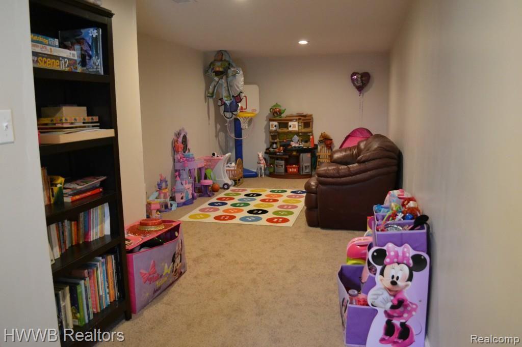1545 Lomas Verdes Rochester Hills, MI 48306 - Photo 44 of 49