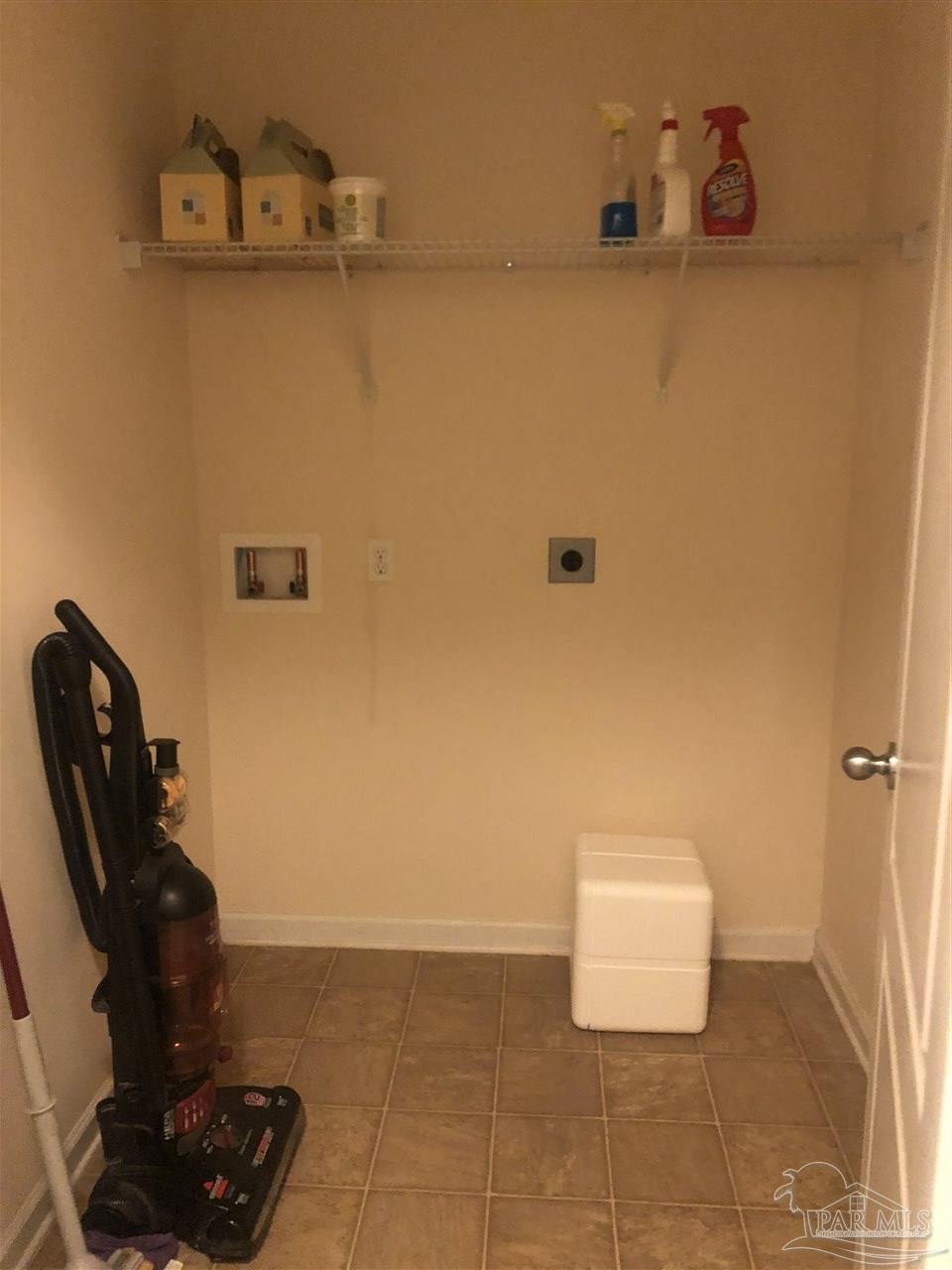 3901 Elevator Court Pace, FL 32571 - Photo 12 of 17