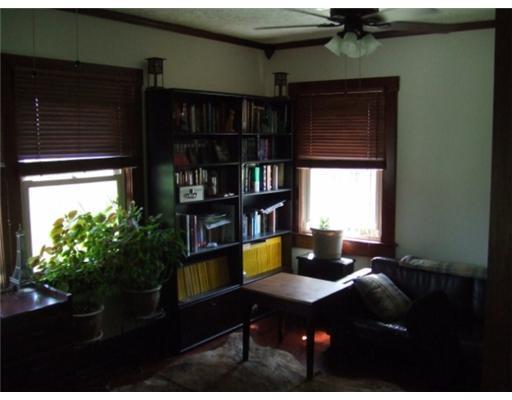 3662 Troy Road Springfield, OH 45504 - Photo 10 of 18