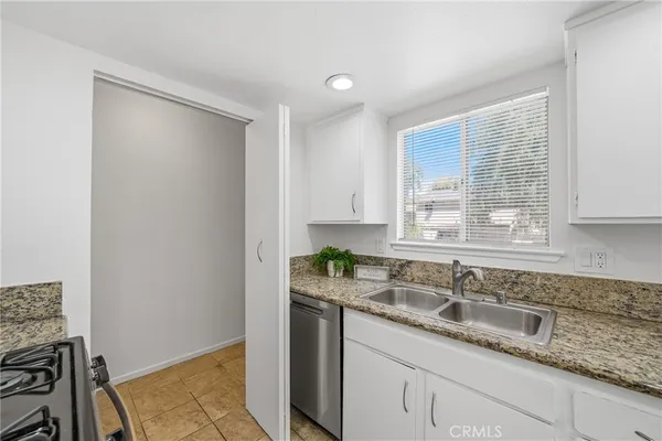 $410,000 | 3469 Columbia Avenue, Riverside, CA 92501
