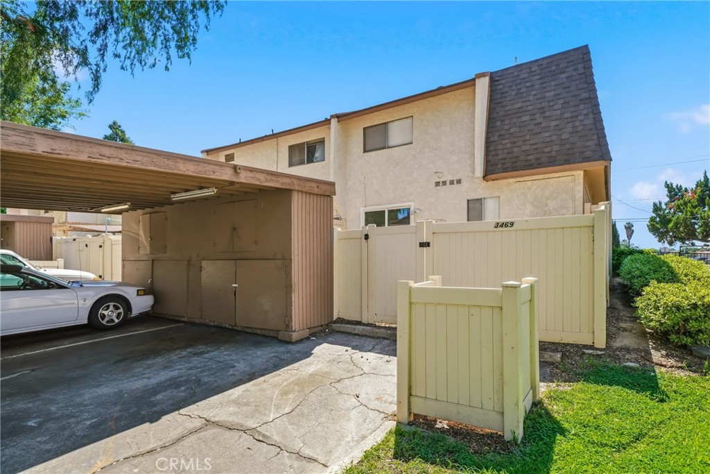 3469 Columbia Avenue Riverside, CA 92501 - Photo 22 of 30 a view of a car garage