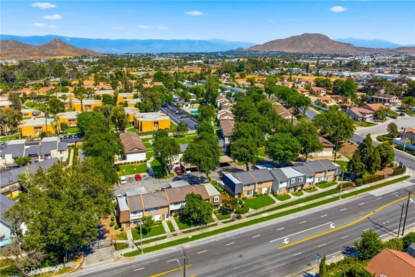 $410,000 | 3469 Columbia Avenue, Riverside, CA 92501
