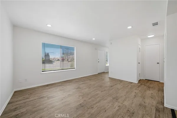 $410,000 | 3469 Columbia Avenue, Riverside, CA 92501