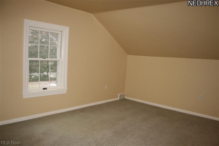1374 Ledge Road Medina, OH 44256 - Photo 9 of 17