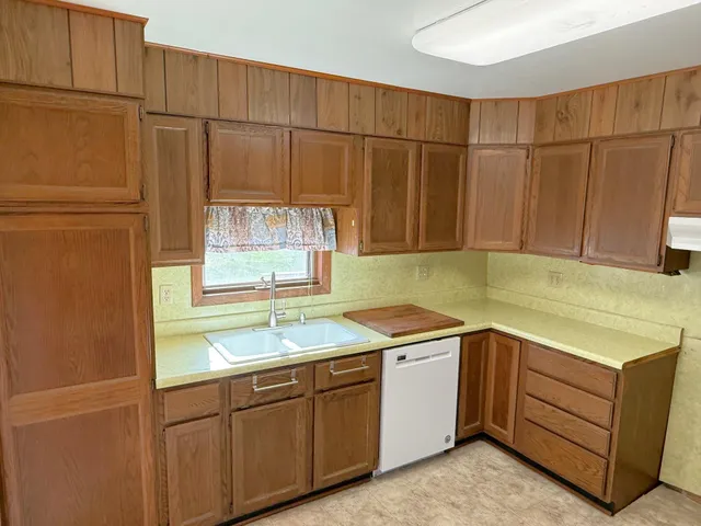 $159,000 | 319 4th Street Northwest, Aitkin, MN 56431