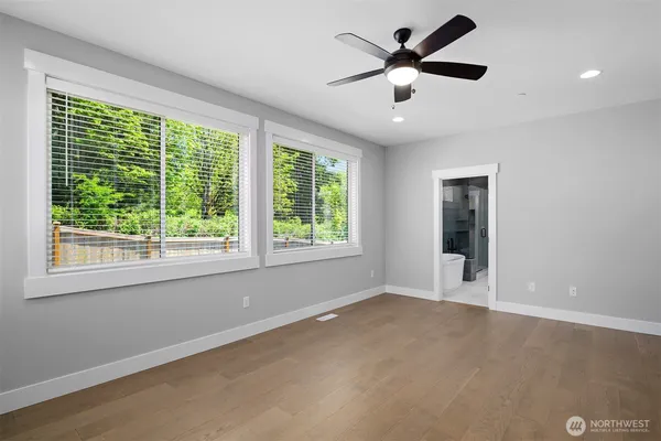 $916,900 | 3829 95th Avenue East, Edgewood, WA 98371