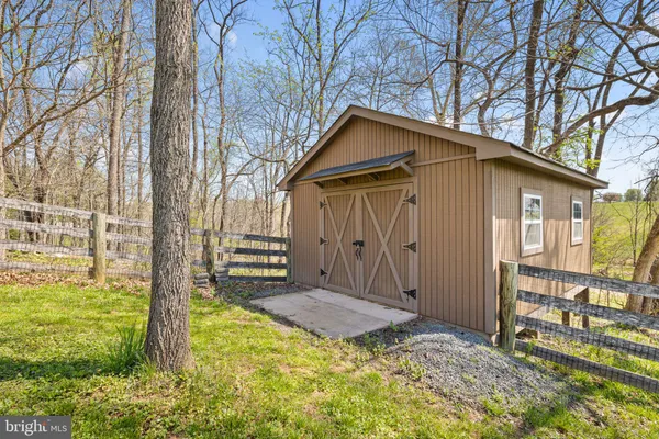 $1,350,000 | 17952 Manassas Gap Court, Hamilton, VA 20158