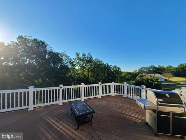 $1,350,000 | 17952 Manassas Gap Court, Hamilton, VA 20158