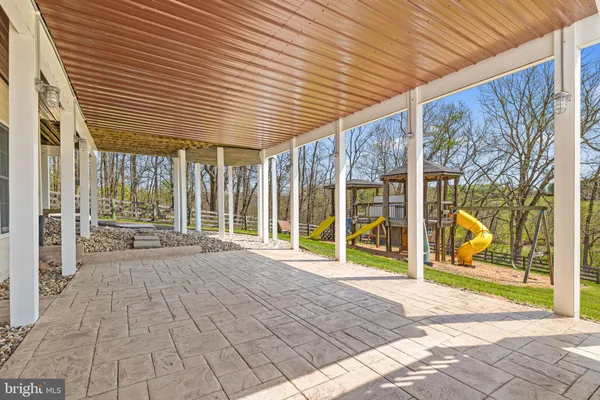 $1,350,000 | 17952 Manassas Gap Court, Hamilton, VA 20158