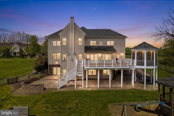 $1,350,000 | 17952 Manassas Gap Court, Hamilton, VA 20158