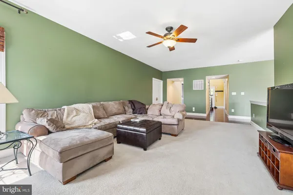 $1,350,000 | 17952 Manassas Gap Court, Hamilton, VA 20158