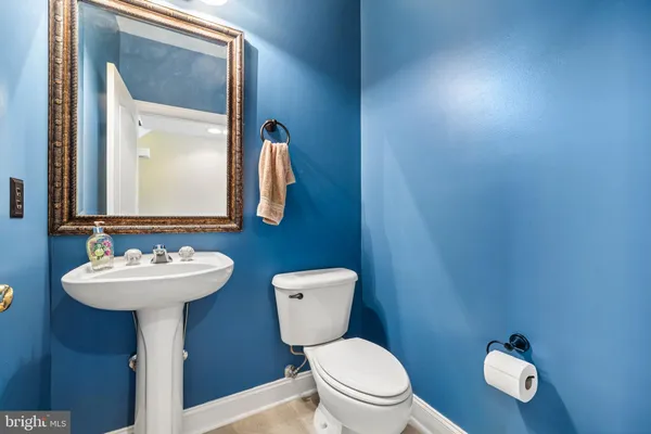 $1,350,000 | 17952 Manassas Gap Court, Hamilton, VA 20158