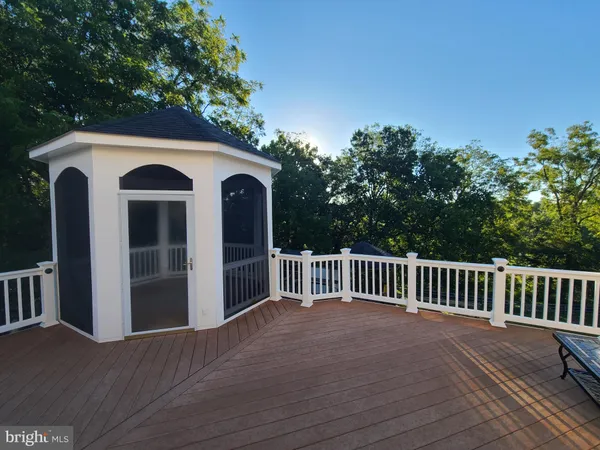 $1,350,000 | 17952 Manassas Gap Court, Hamilton, VA 20158