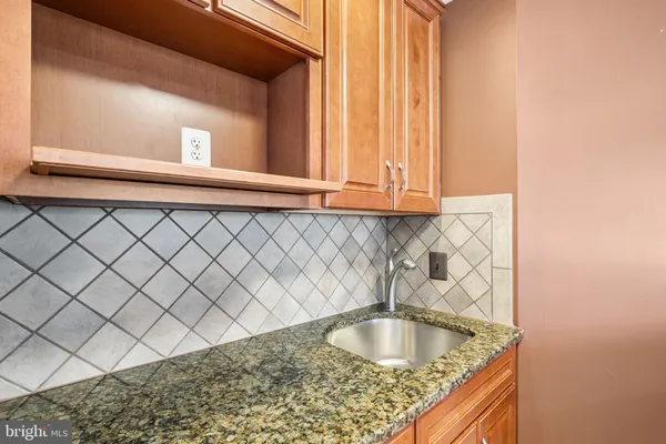 $1,350,000 | 17952 Manassas Gap Court, Hamilton, VA 20158