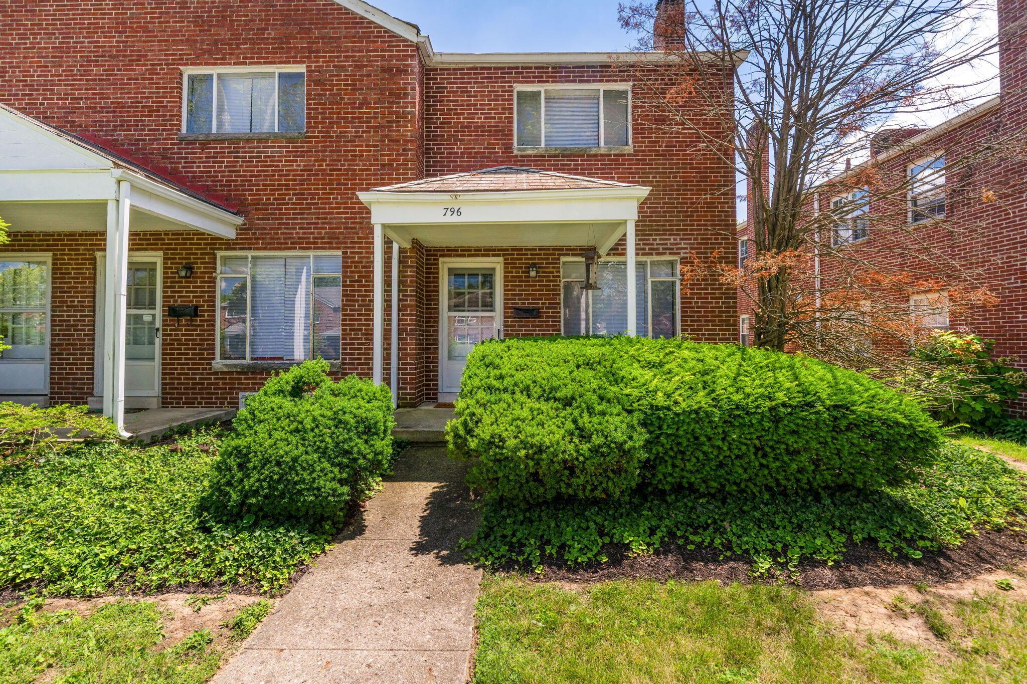 790 Kenwick Road Columbus, OH 43209 - Photo 7 of 22 790-796 Kenwick (Exterior)-5