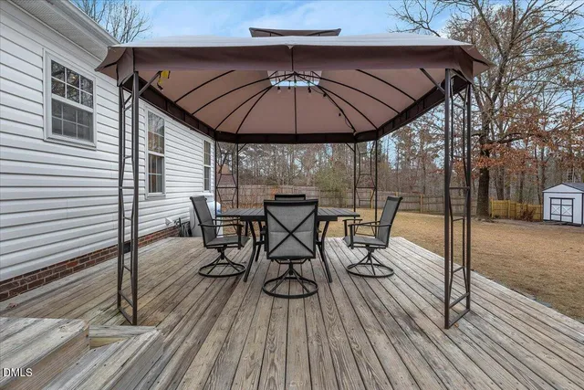 $299,998 | 188 Scarlet Oak Drive, Raeford, NC 28376