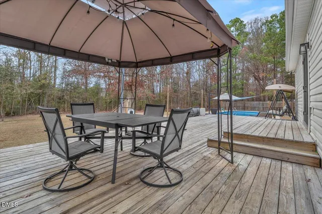 $299,998 | 188 Scarlet Oak Drive, Raeford, NC 28376