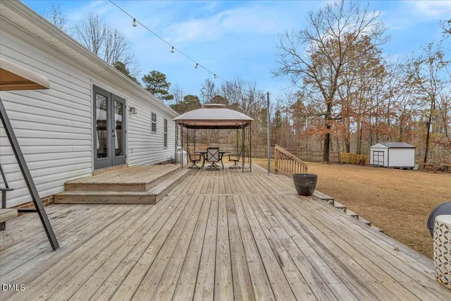 $299,998 | 188 Scarlet Oak Drive, Raeford, NC 28376