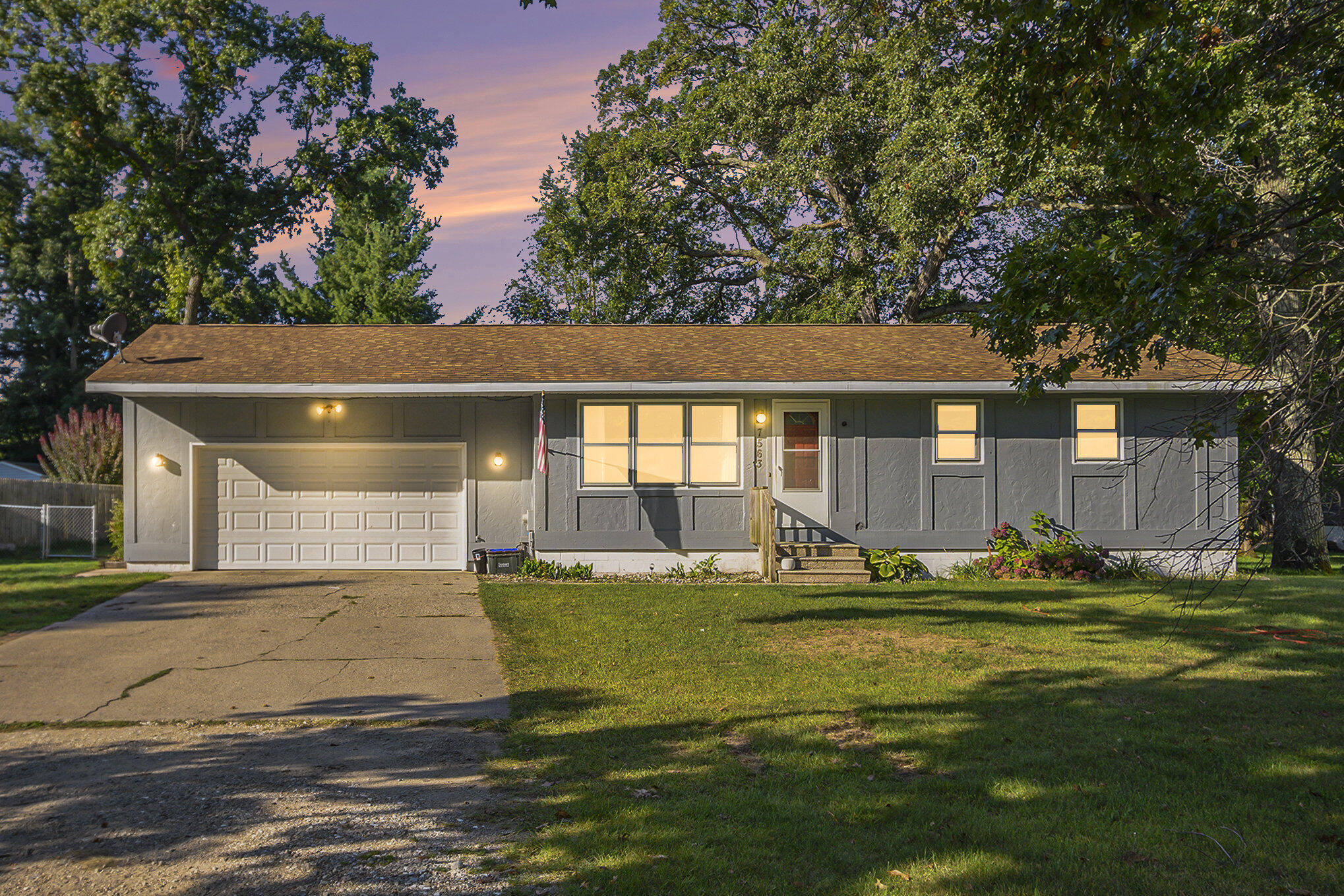 7563 Whitehall Road Whitehall, MI 49461 - Photo 1 of 24 001_file_522