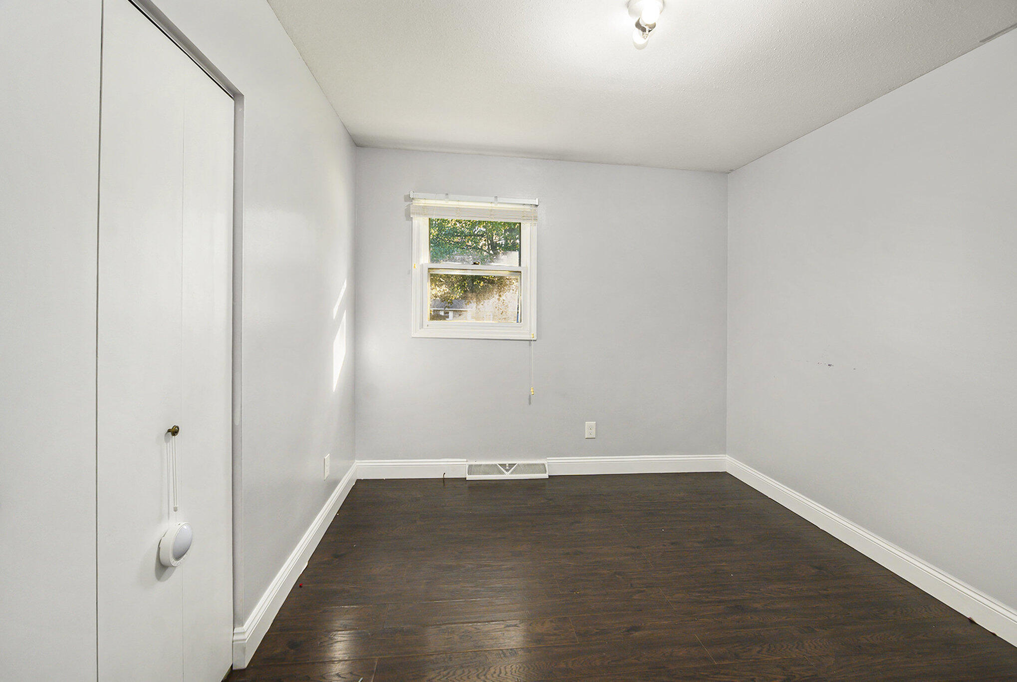7563 Whitehall Road Whitehall, MI 49461 - Photo 11 of 24 015_file_367