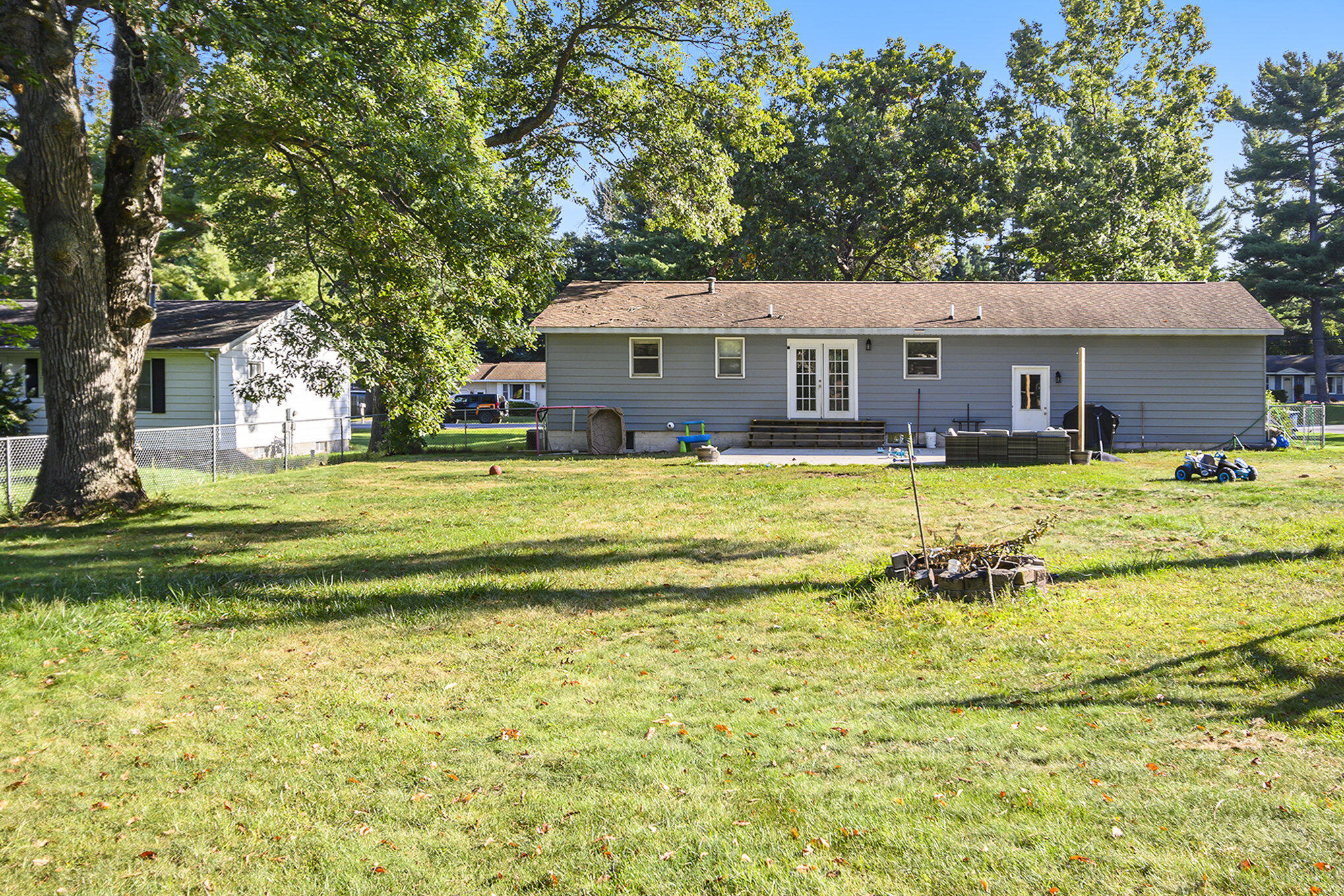 7563 Whitehall Road Whitehall, MI 49461 - Photo 20 of 24 025_file_864