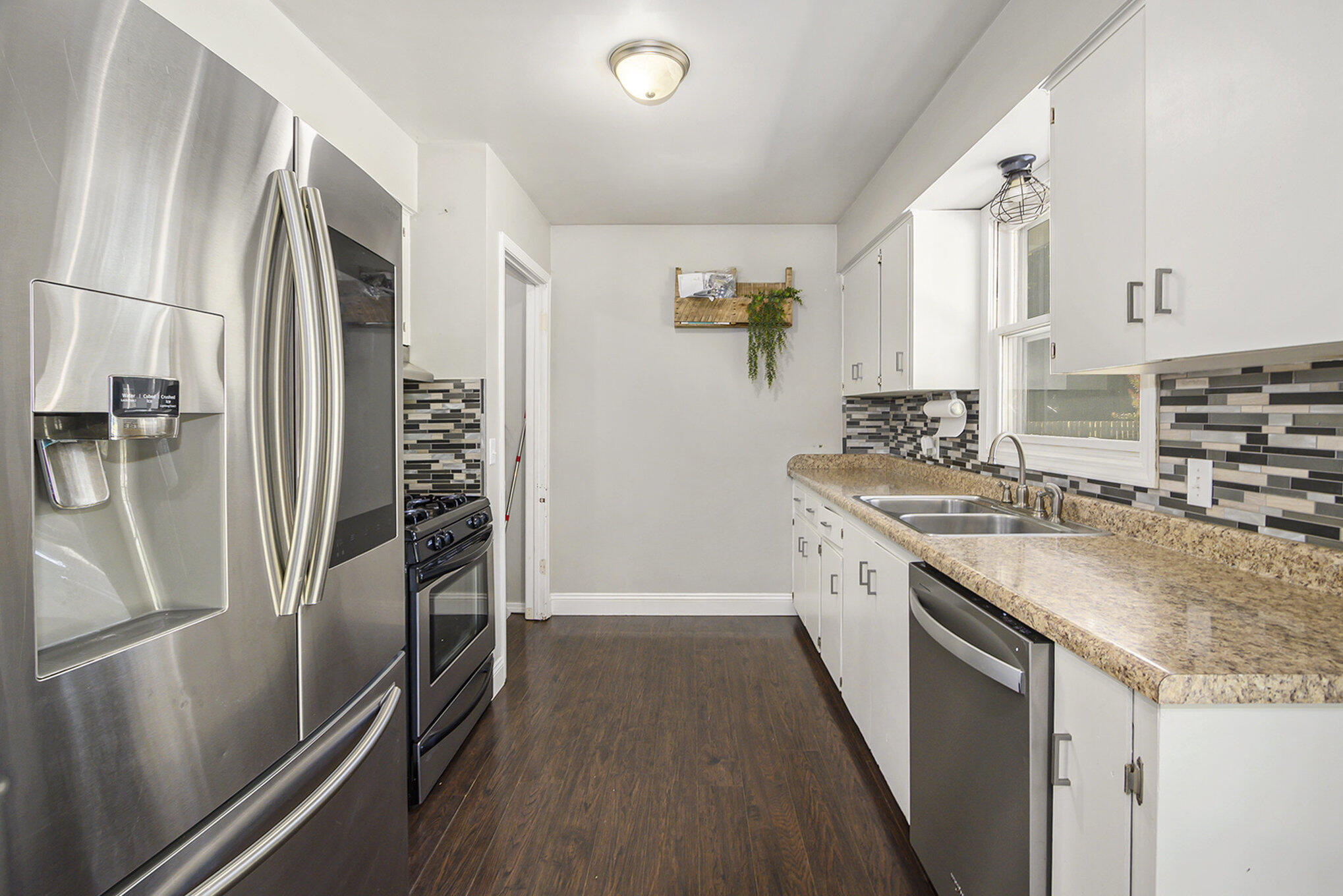 7563 Whitehall Road Whitehall, MI 49461 - Photo 7 of 24 009_file_687