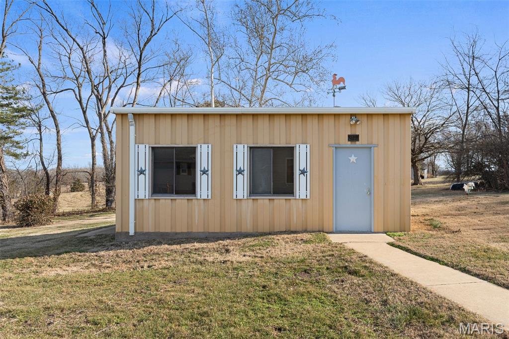 1832 Pottery Road Washington, MO 63090 - Photo 34 of 43