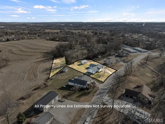 $425,000 | 1832 Pottery Road, Washington, MO 63090