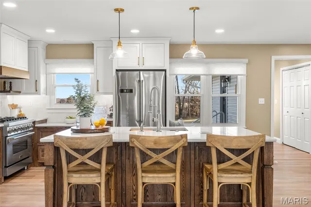 $425,000 | 1832 Pottery Road, Washington, MO 63090