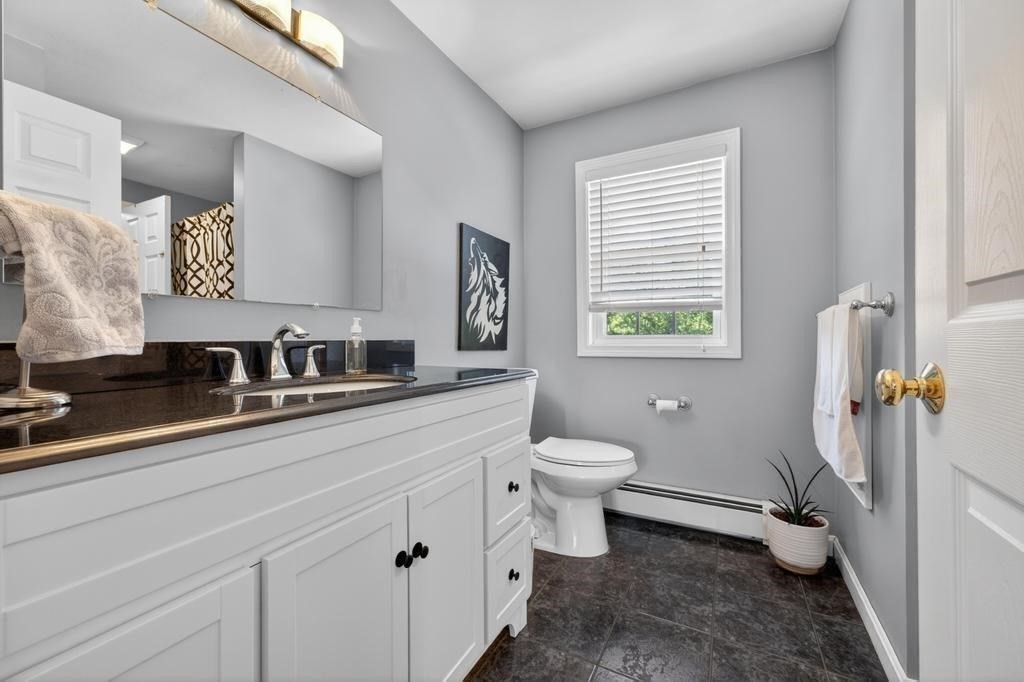 185 Rosewood Road Somerset, MA 02726 - Photo 14 of 42