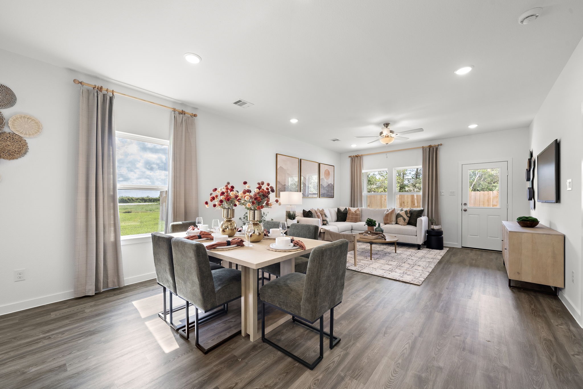 300 Amy Street Angleton, TX 77515 - Photo 12 of 41 Representative Photo