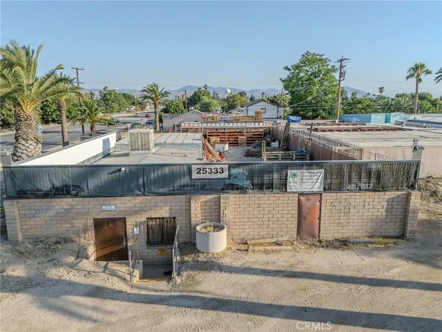 a view of a living room with a rug