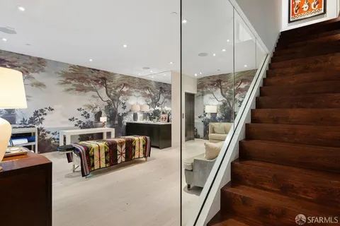 $19,900,000 | 2833 Vallejo Street, San Francisco, CA 94123