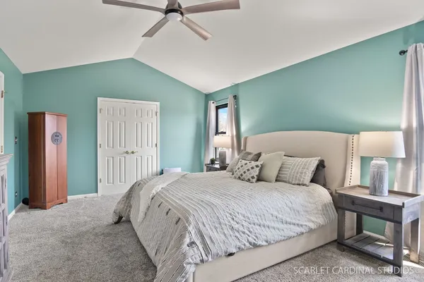 $635,000 | 1948 Barrington Court, Aurora, IL 60503