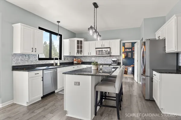 $635,000 | 1948 Barrington Court, Aurora, IL 60503