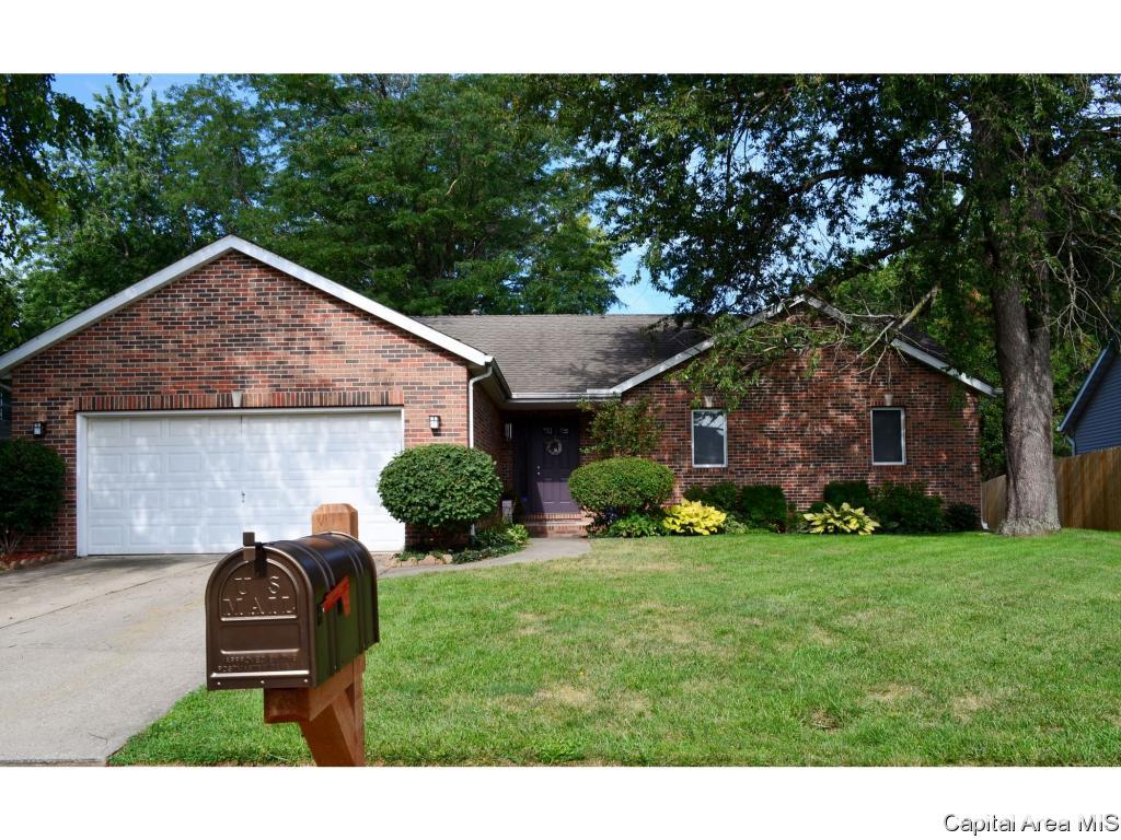 41 Royal Road Springfield, IL 62702 - Photo 1 of 36