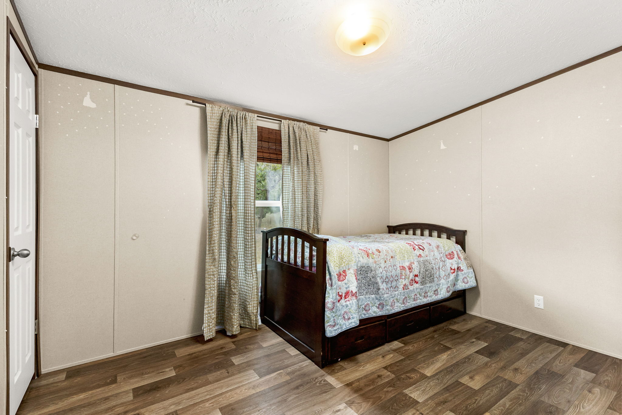 161 High Point Ridge Seguin, TX 78155 - Photo 13 of 23 a bedroom with a bed and a window