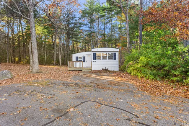 $165,000 | 84 Linda Drive, Coventry, RI 02816